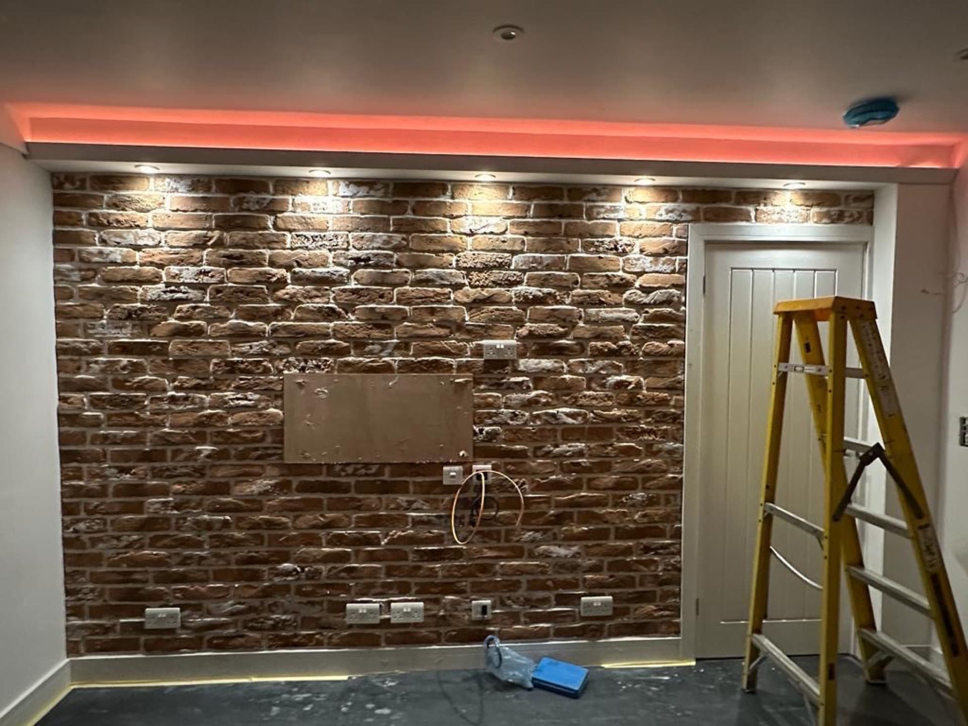 Recessed ceiling lighting in modern room interior
